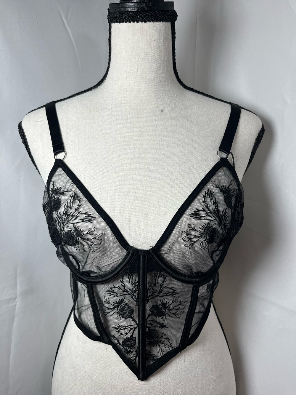 Thistle and Spire black embroidered mesh bustier bralette size L NWT